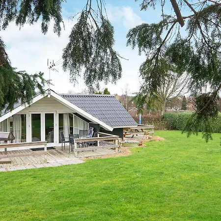 Nyaraló 6 Person In *